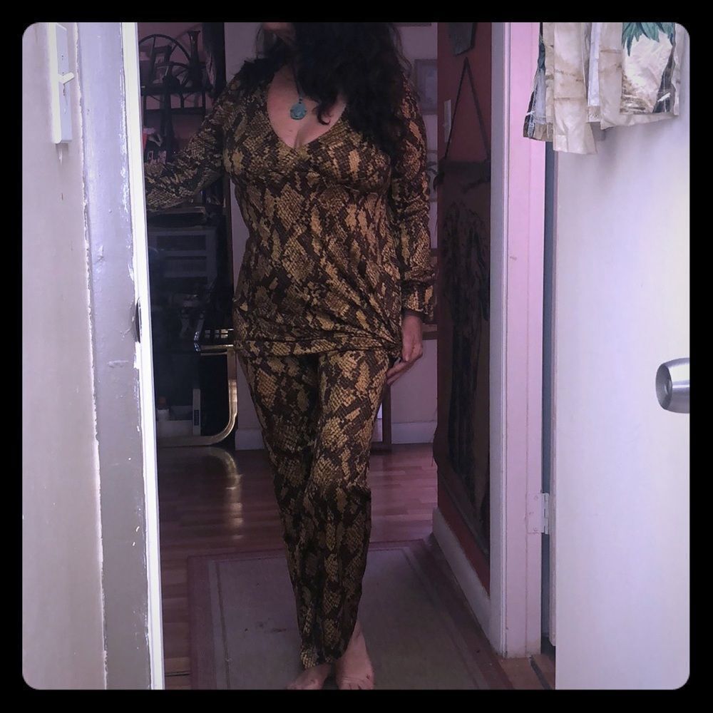 Python Print Pant Andtunic - image 1